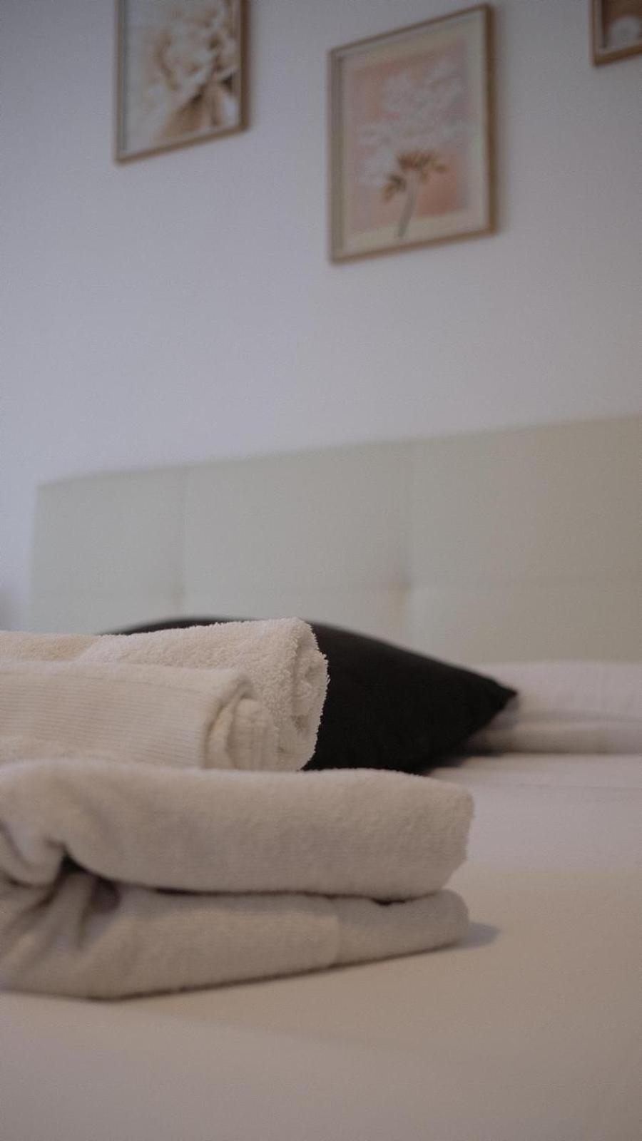 Augusto'S House B&B ローマ エクステリア 写真